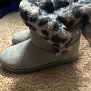 Juicy Couture Womens WJ03263W KING Grey Animal Print Ankle Boots Size 8